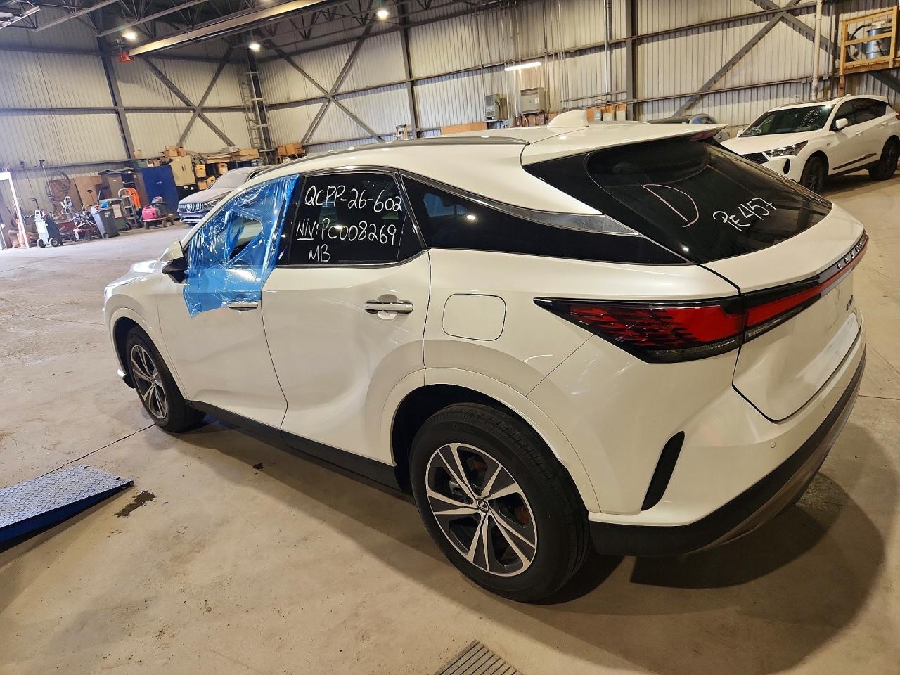 2023 LEXUS RX — снимка 2