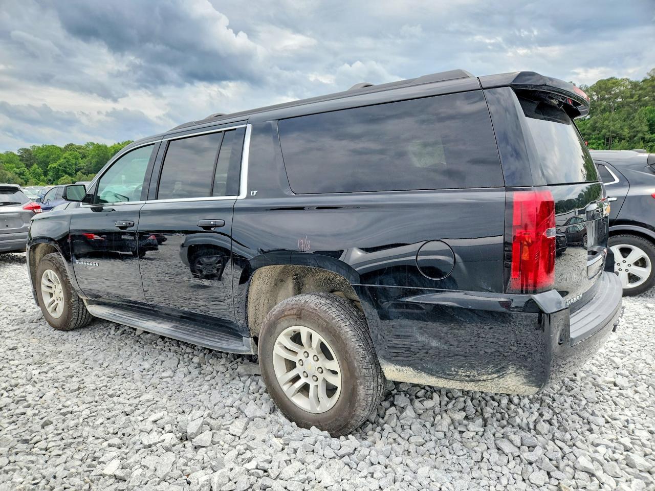 2019 CHEVROLET SUBURBAN K1500 LT — снимка 2