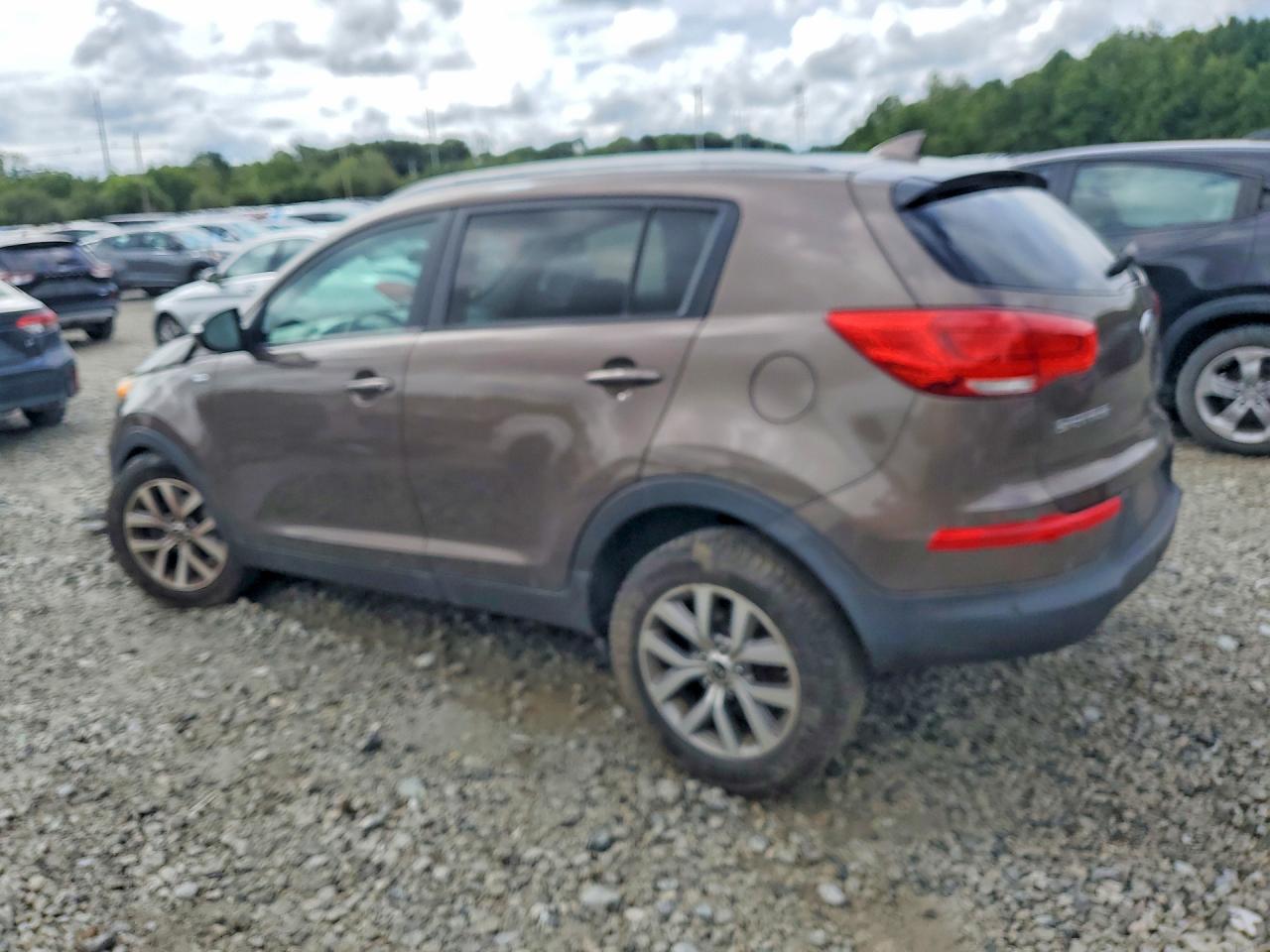2015 KIA SPORTAGE LX — снимка 2