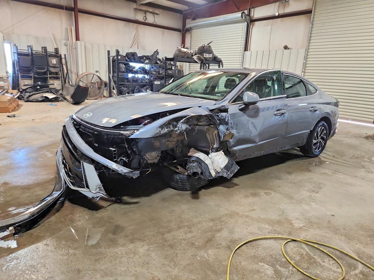 2026 HYUNDAI SONATA HYBRID BLUE