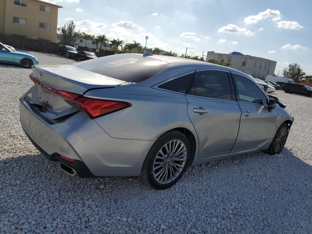 2021 TOYOTA AVALON LIMITED — снимка 3