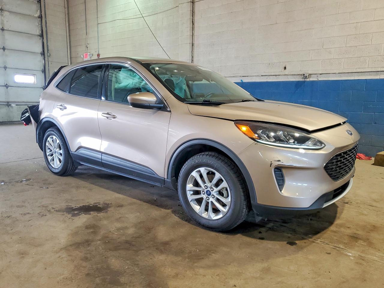2020 FORD ESCAPE SE — снимка 4