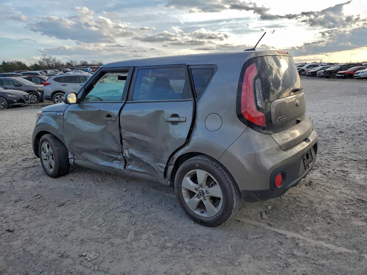 2018 KIA SOUL — снимка 2