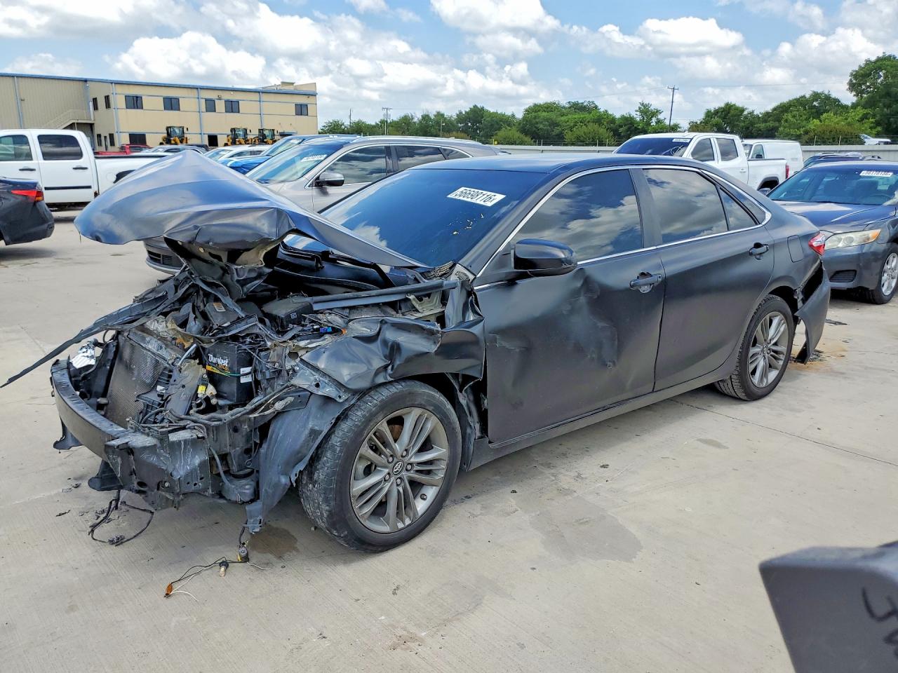 2017 TOYOTA CAMRY SE