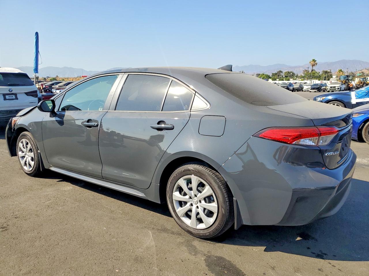 2026 TOYOTA COROLLA LE — снимка 2