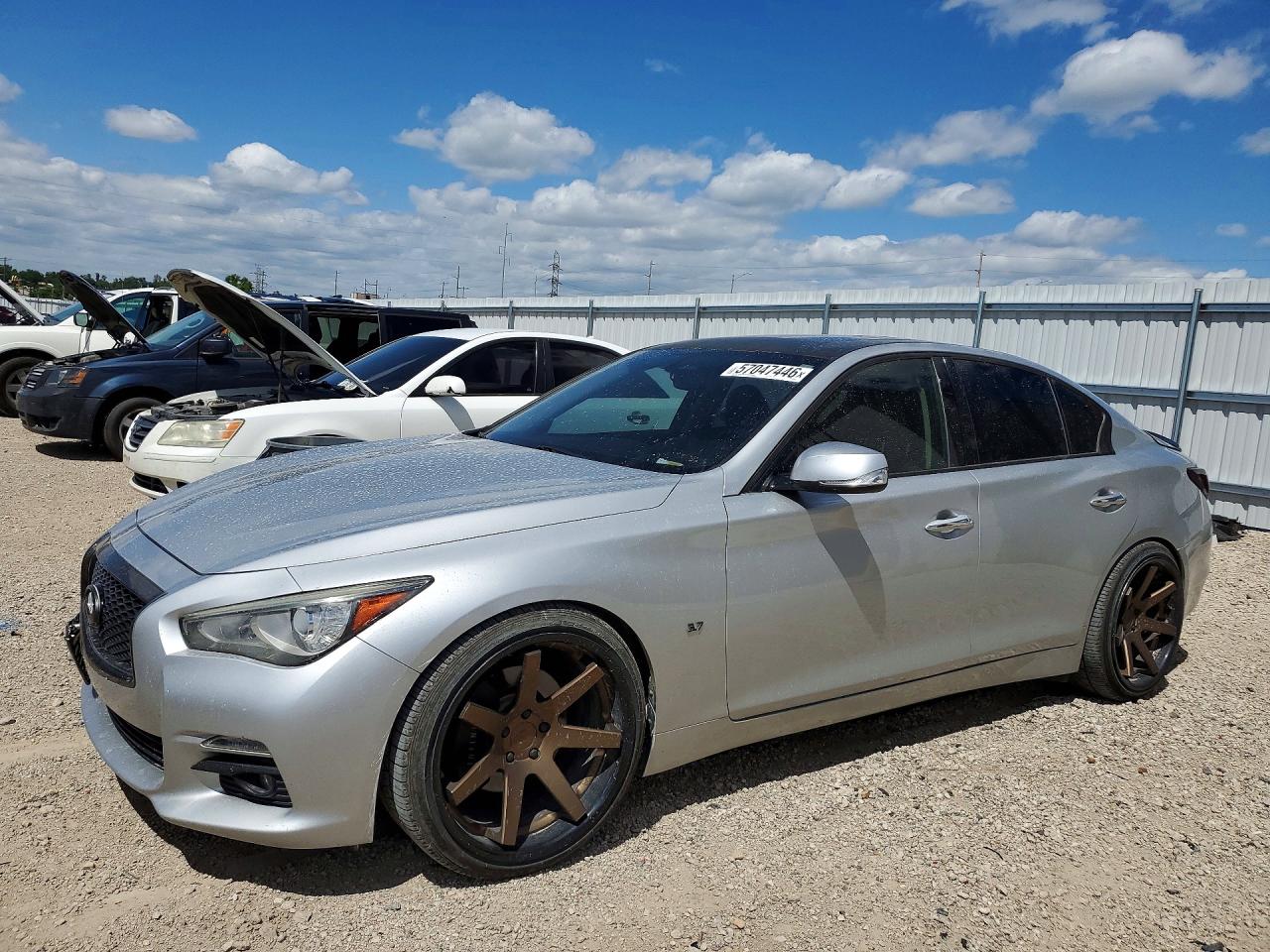 2014 INFINITI Q50