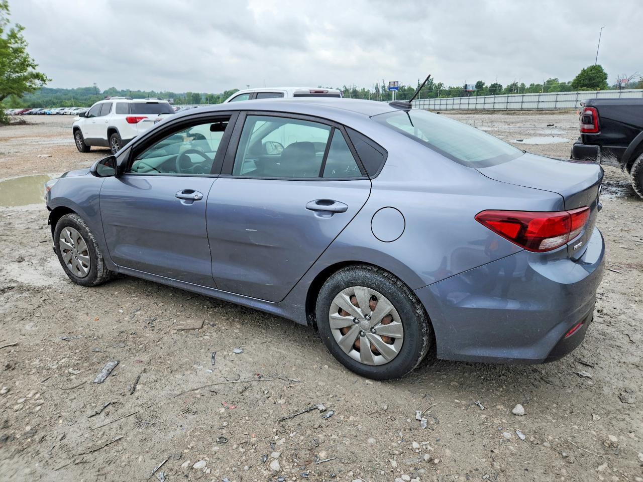 2020 KIA RIO S — снимка 2