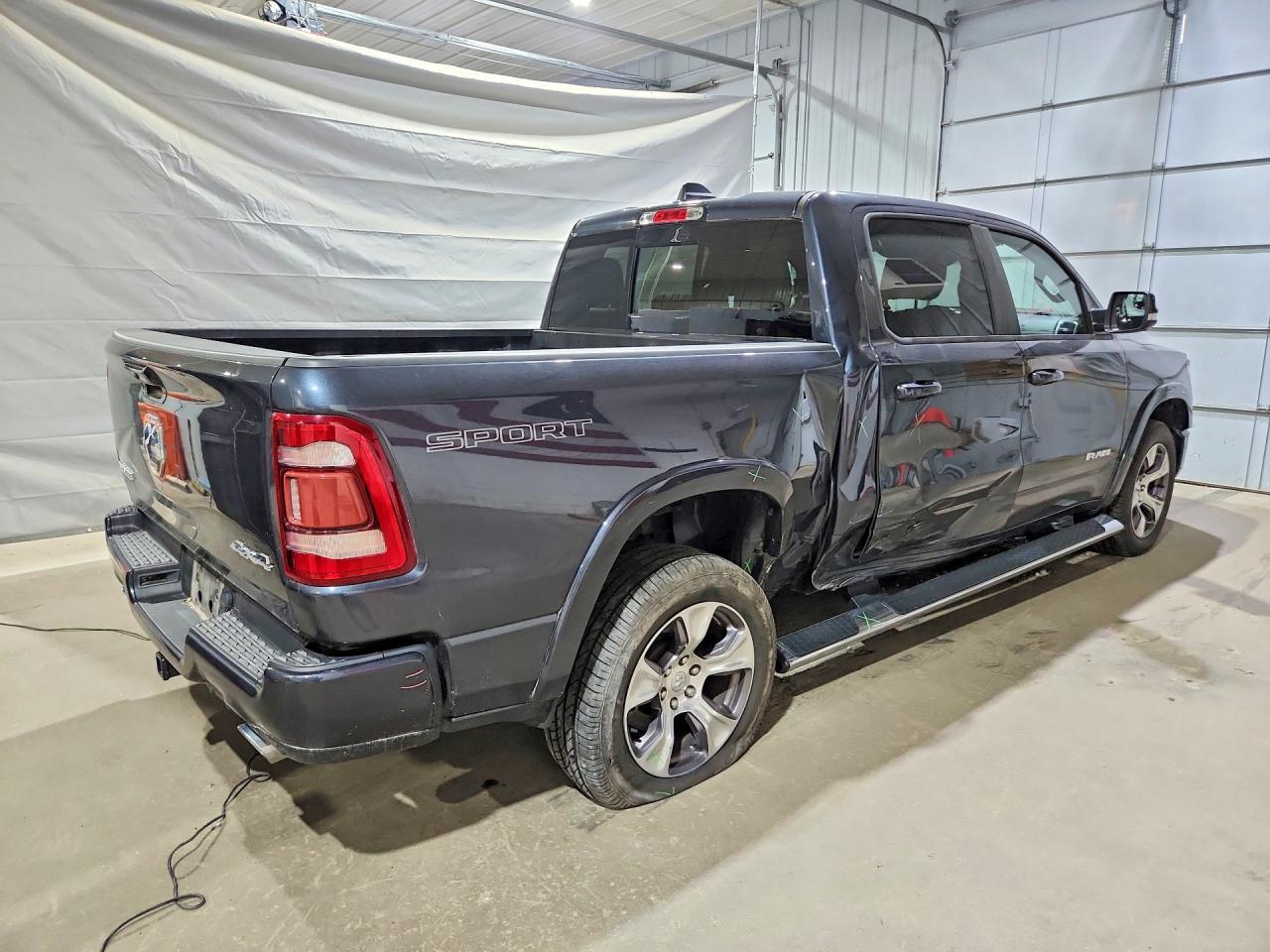 2021 RAM 1500 LARAMIE — снимка 3