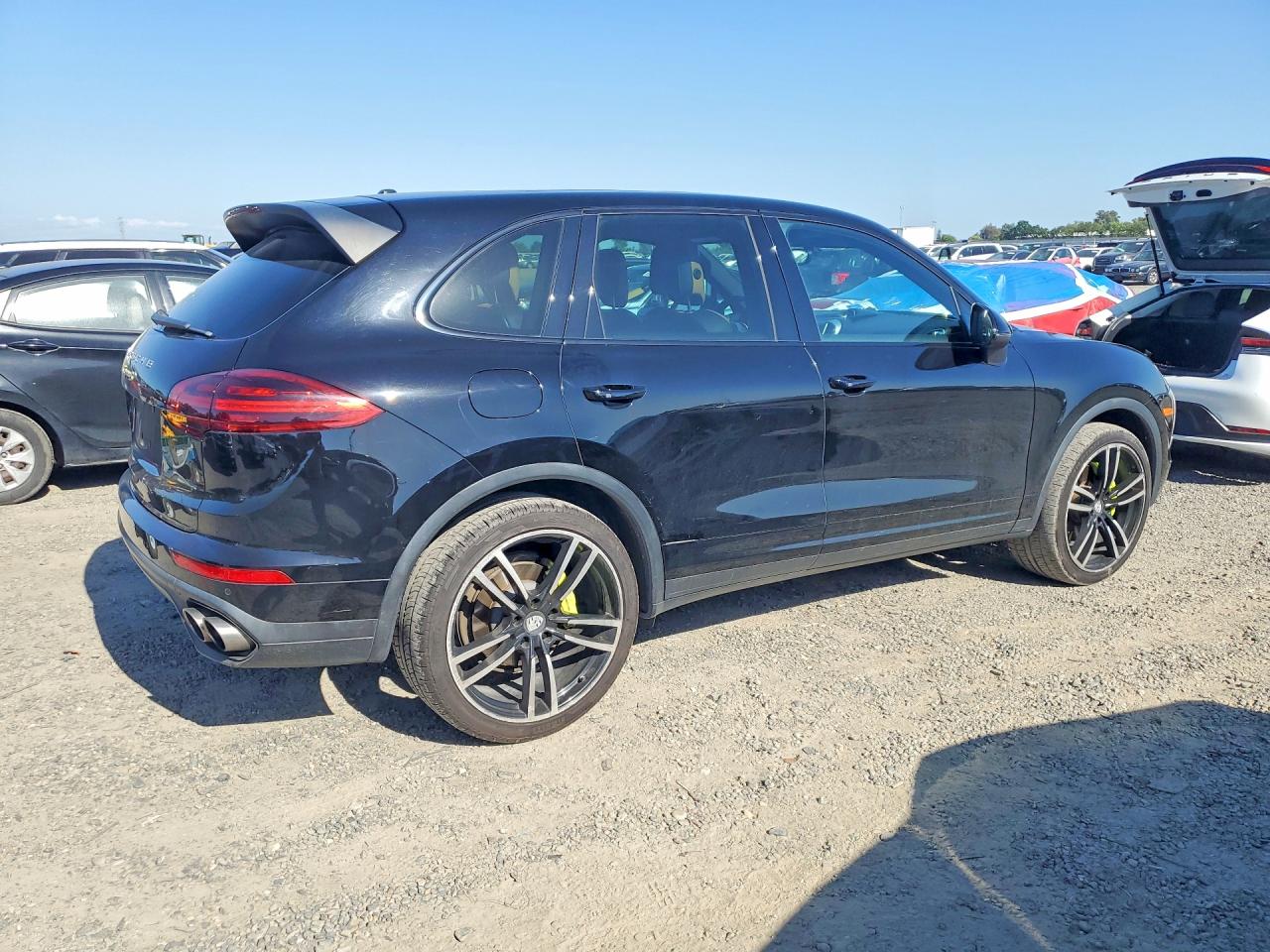 2016 PORSCHE CAYENNE SE HYBRID — снимка 3