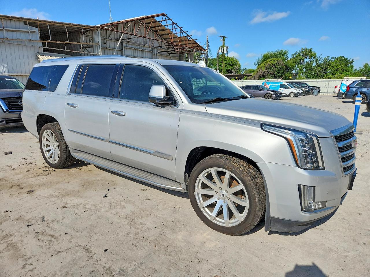 2015 CADILLAC ESCALADE ESV LUXURY — снимка 4