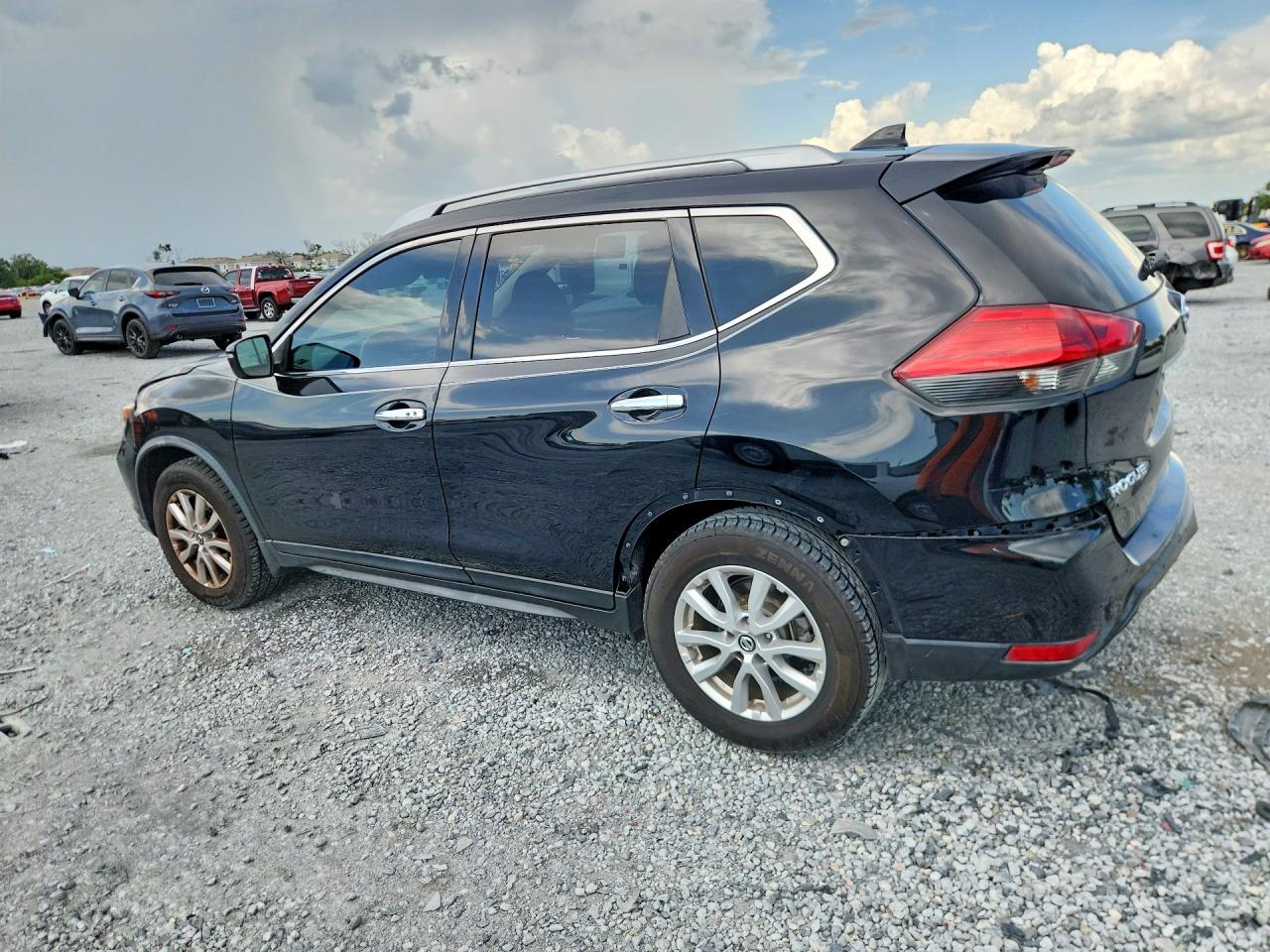 2017 NISSAN ROUGE — снимка 2