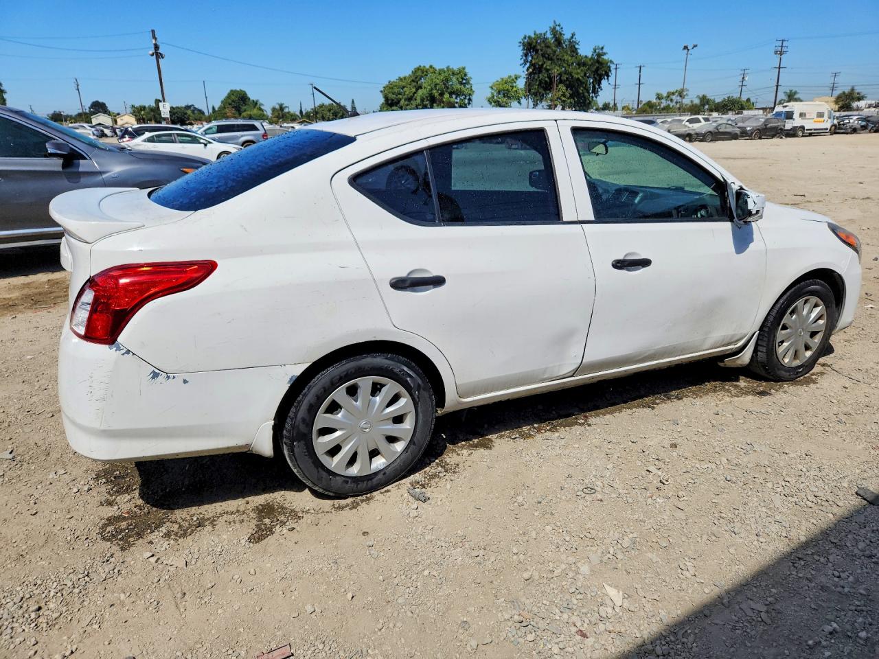2017 NISSAN VERSA 1.6 S PLUS — снимка 3