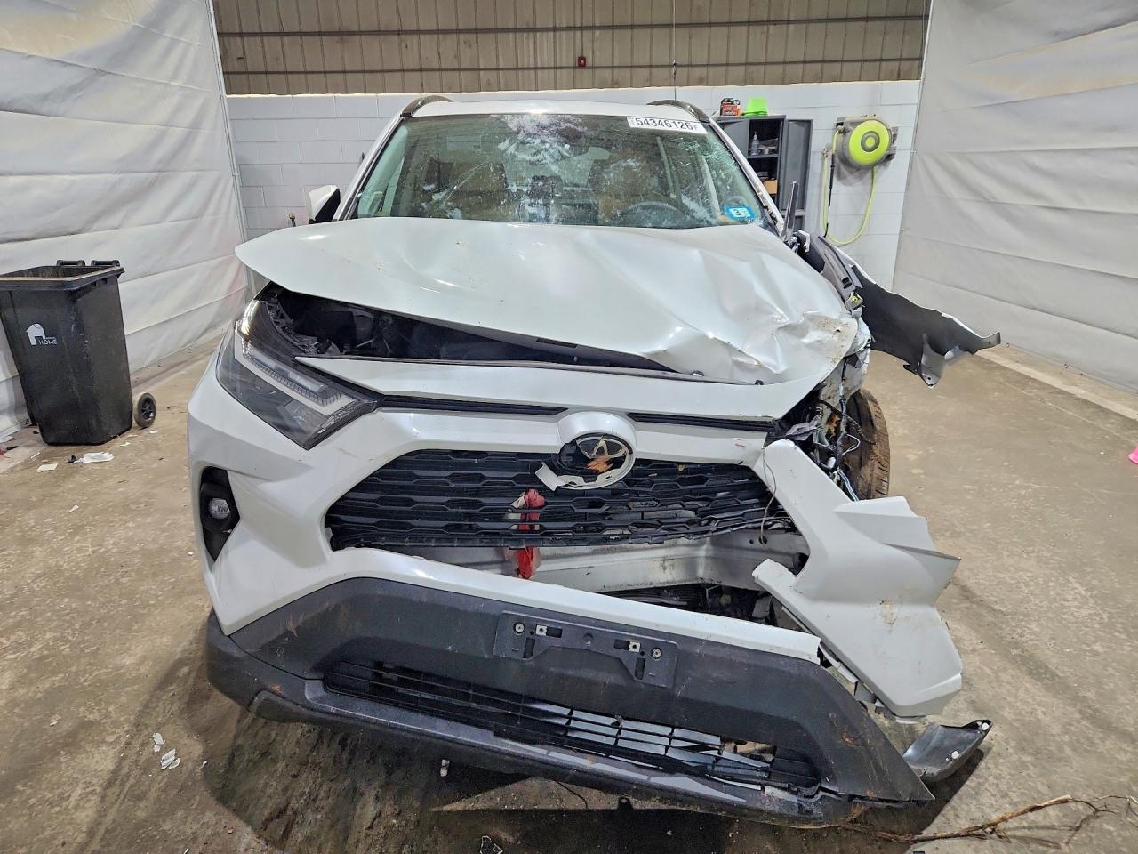2025 TOYOTA RAV4 XLE PREMIUM — снимка 5