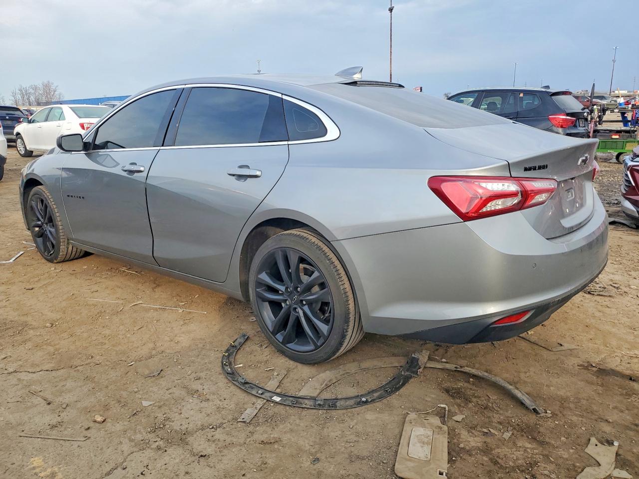 2024 CHEVROLET MALIBU LT — снимка 2