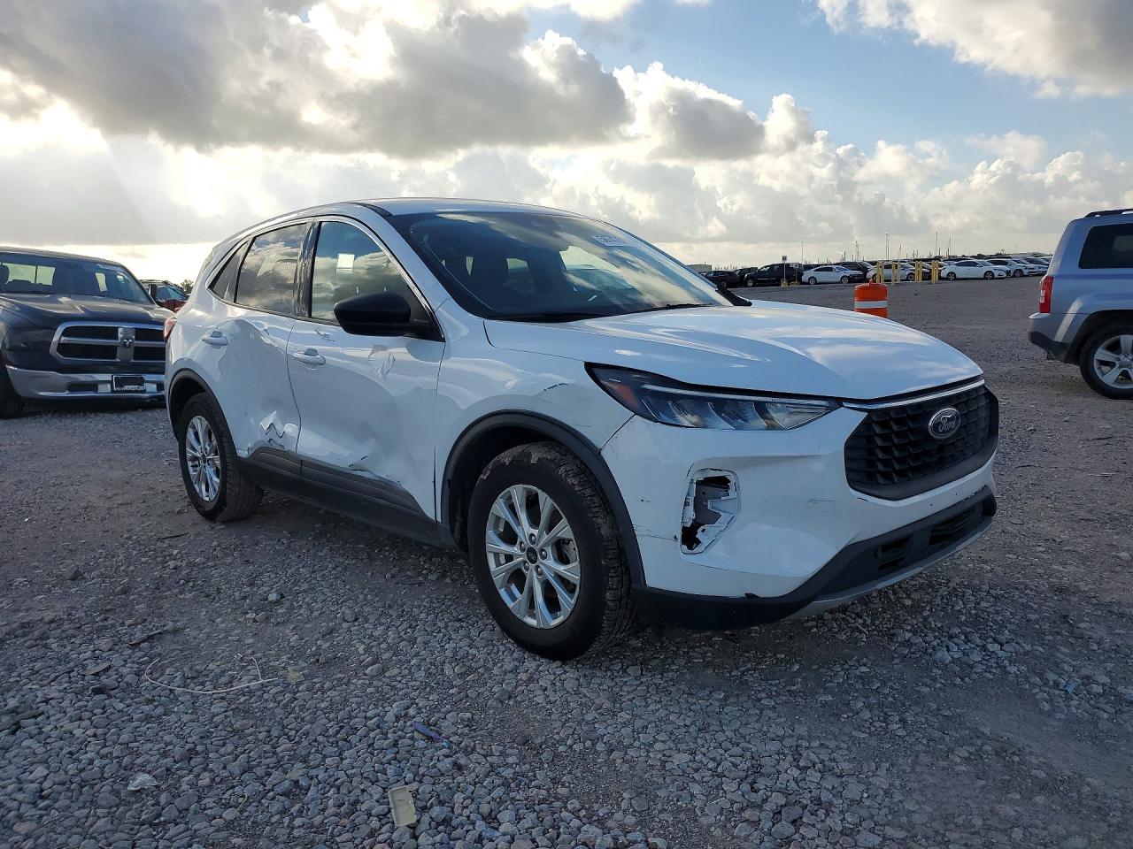 2024 FORD ESCAPE ACTIVE — снимка 4