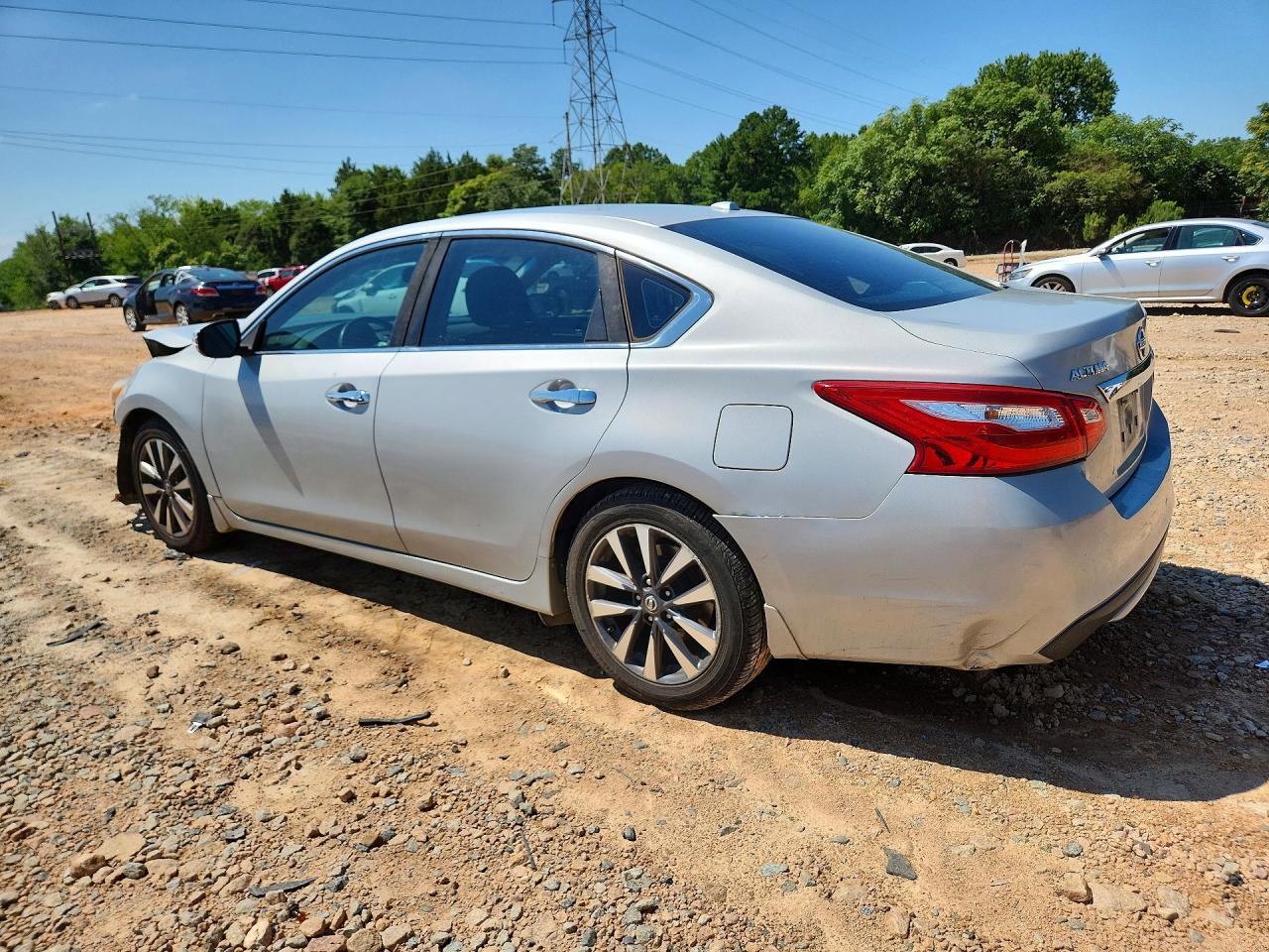 2016 NISSAN ALTIMA 2.5 SV — снимка 2