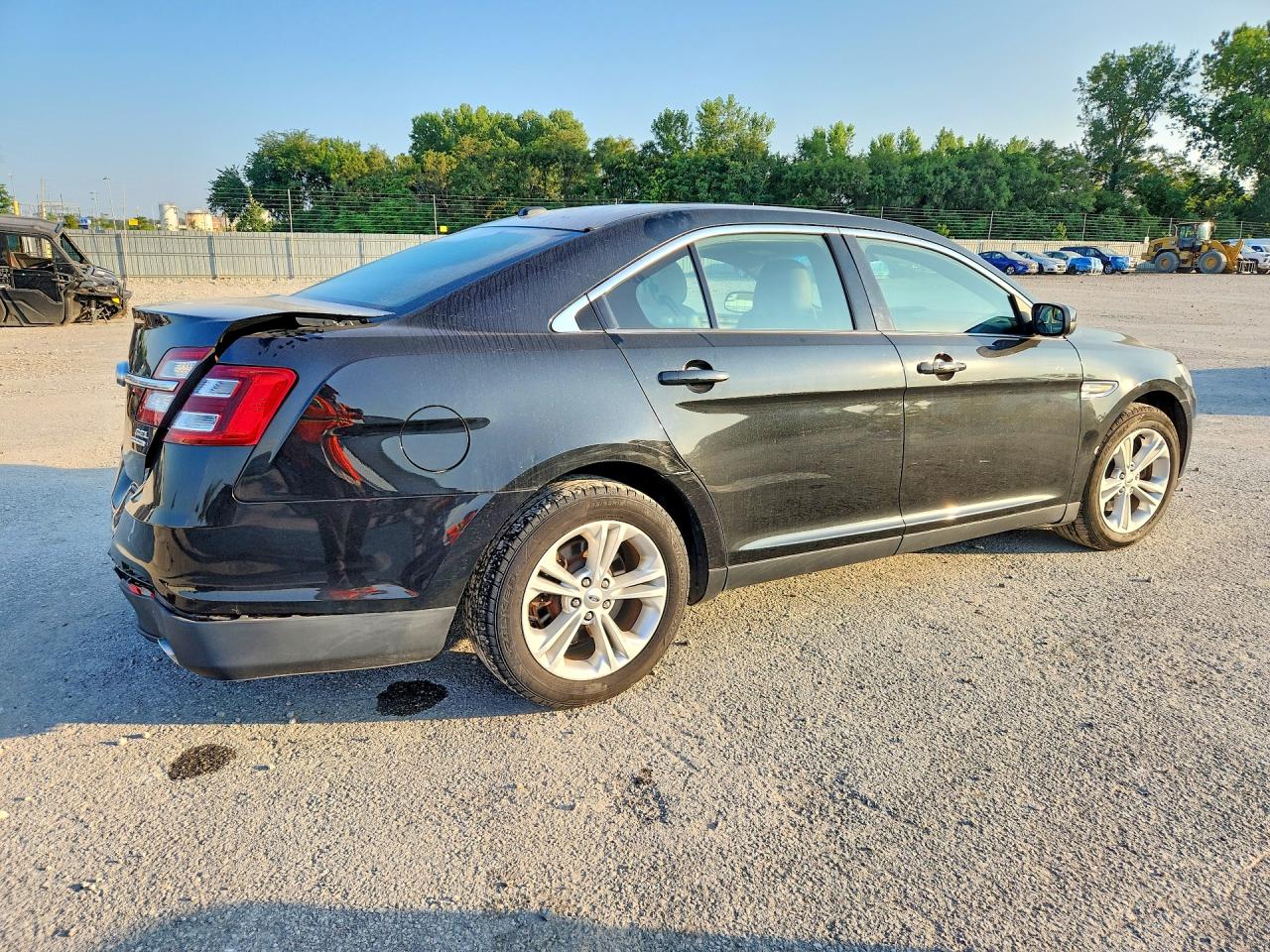 2015 FORD TAURUS SEL — снимка 3