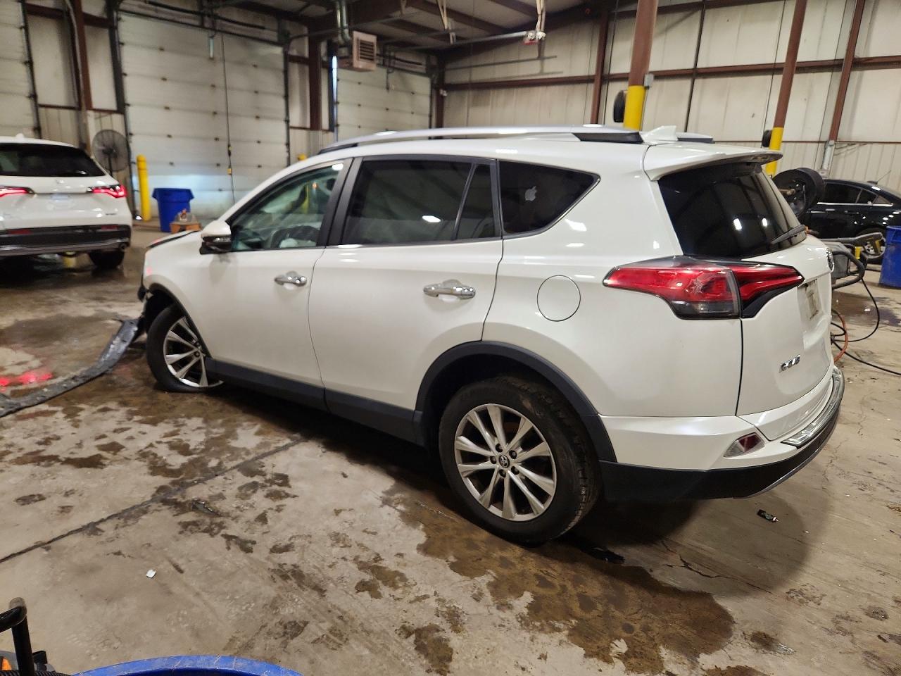 2018 TOYOTA RAV4 LIMITED — снимка 2