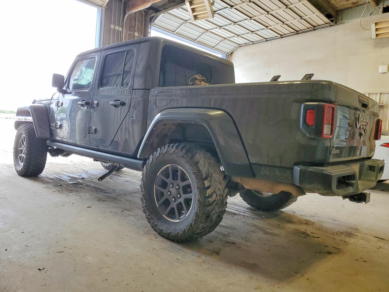 2021 JEEP GLADIATOR OVERLAND — снимка 2