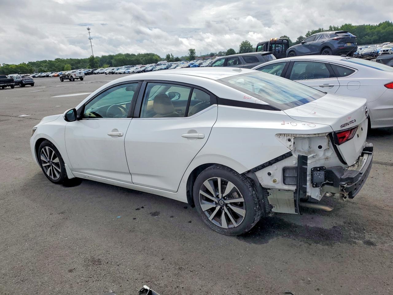 2021 NISSAN SENTRA SV — снимка 2