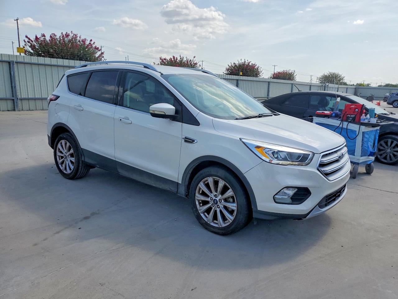 2017 FORD ESCAPE TITANIUM — снимка 4