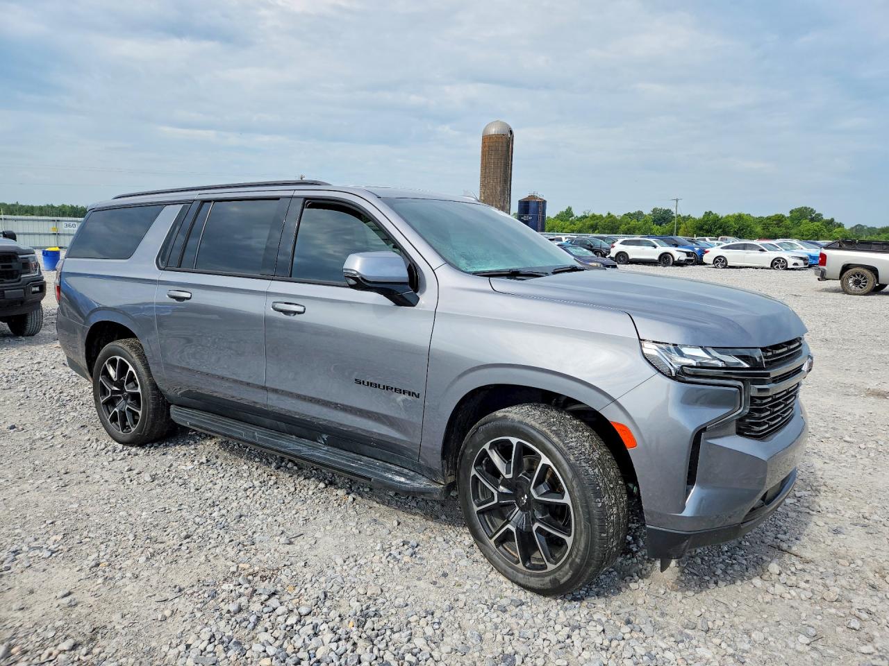2021 CHEVROLET SUBURBAN C1500 RST — снимка 4