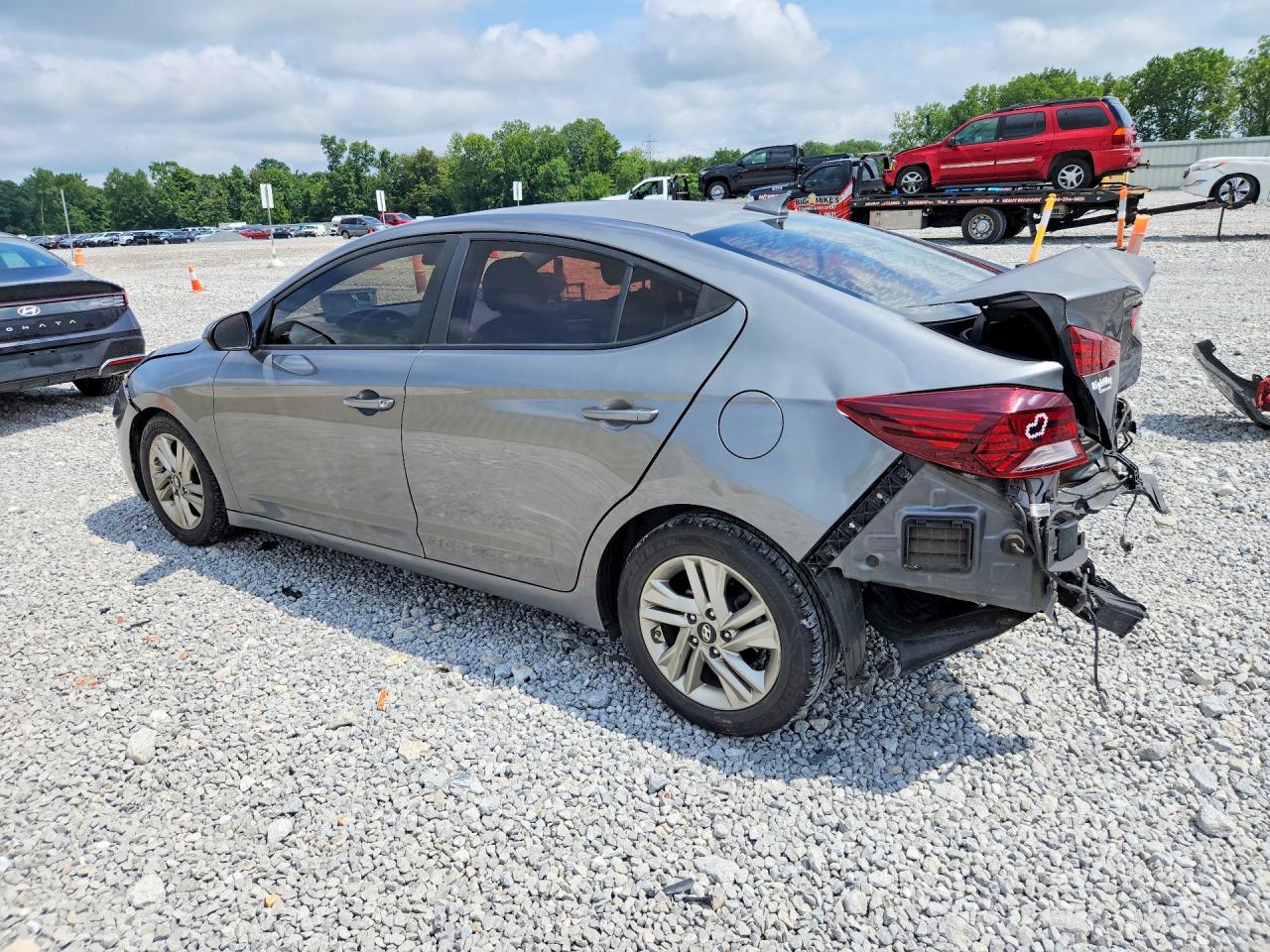 2019 HYUNDAI ELANTRA SEL — снимка 2