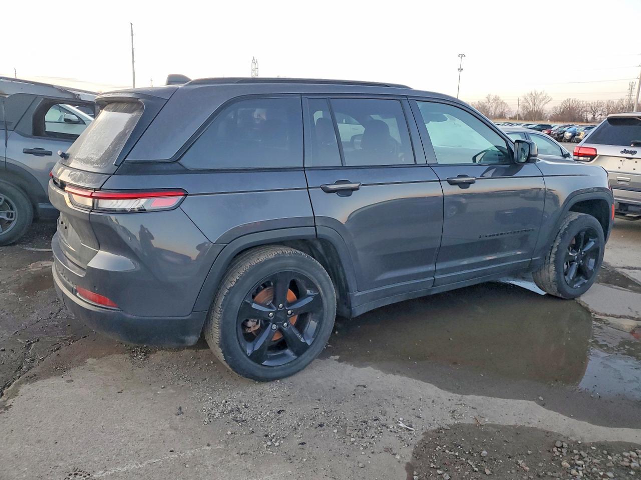 2024 JEEP GRAND CHEROKEE LAREDO — снимка 3
