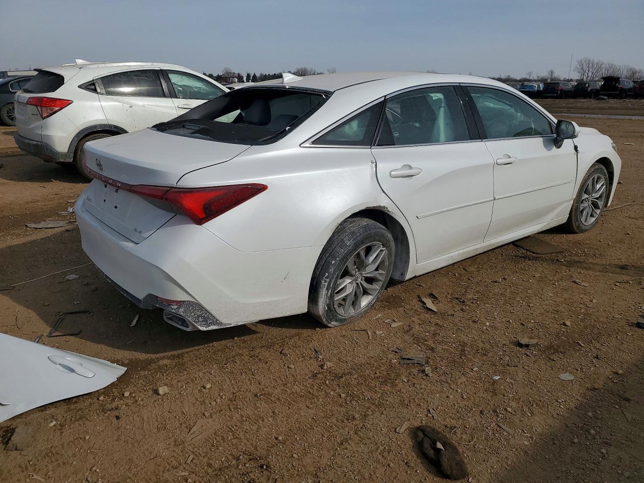 2020 TOYOTA AVALON XLE — снимка 3