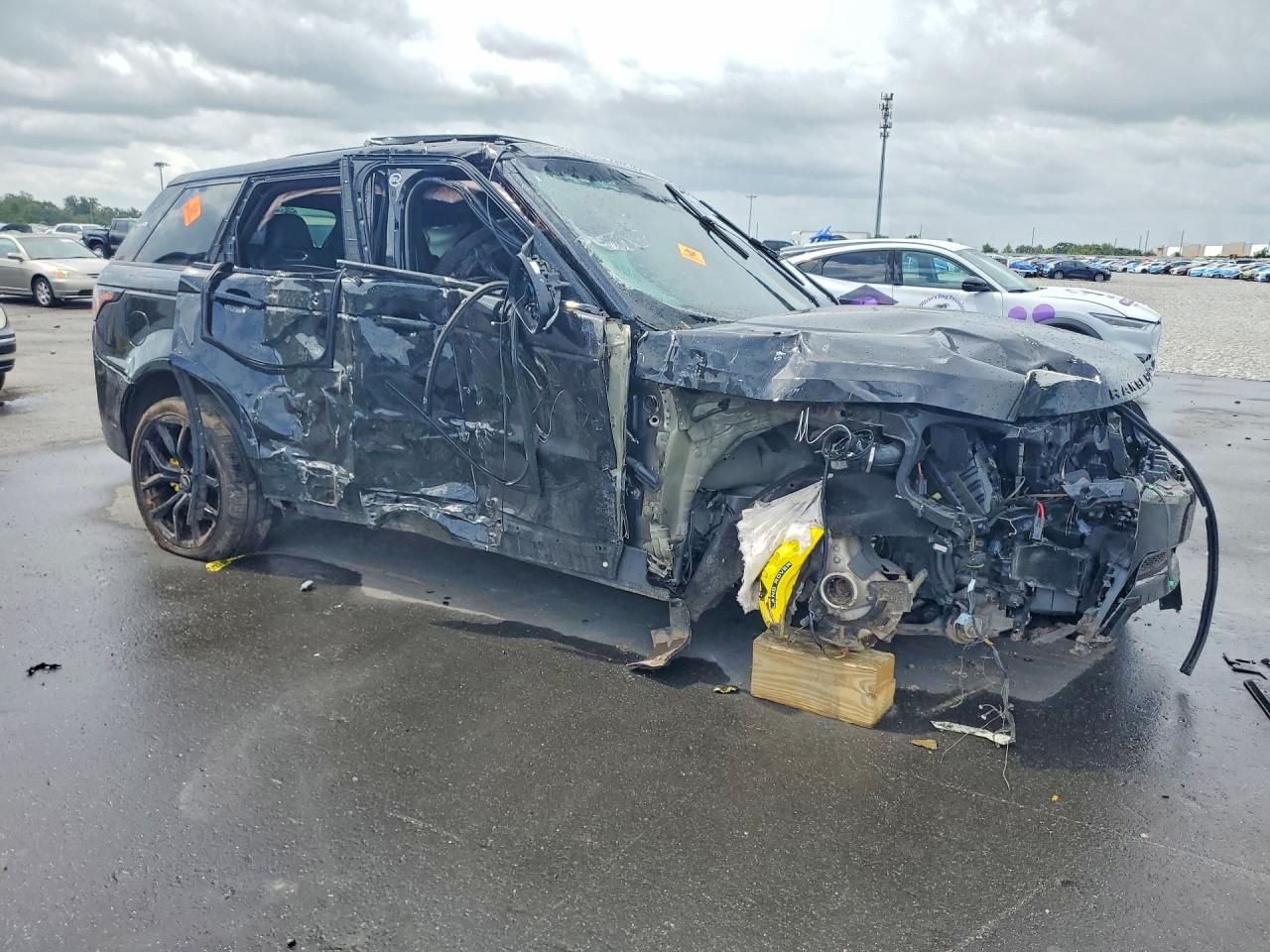 2022 LAND ROVER RANGE ROVER SPORT SVR — снимка 4