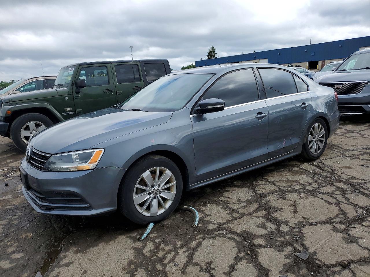 2016 VOLKSWAGEN JETTA SE