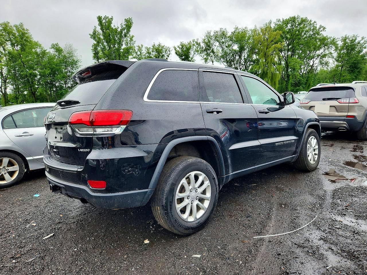 2021 JEEP GRAND CHEROKEE LAREDO — снимка 3
