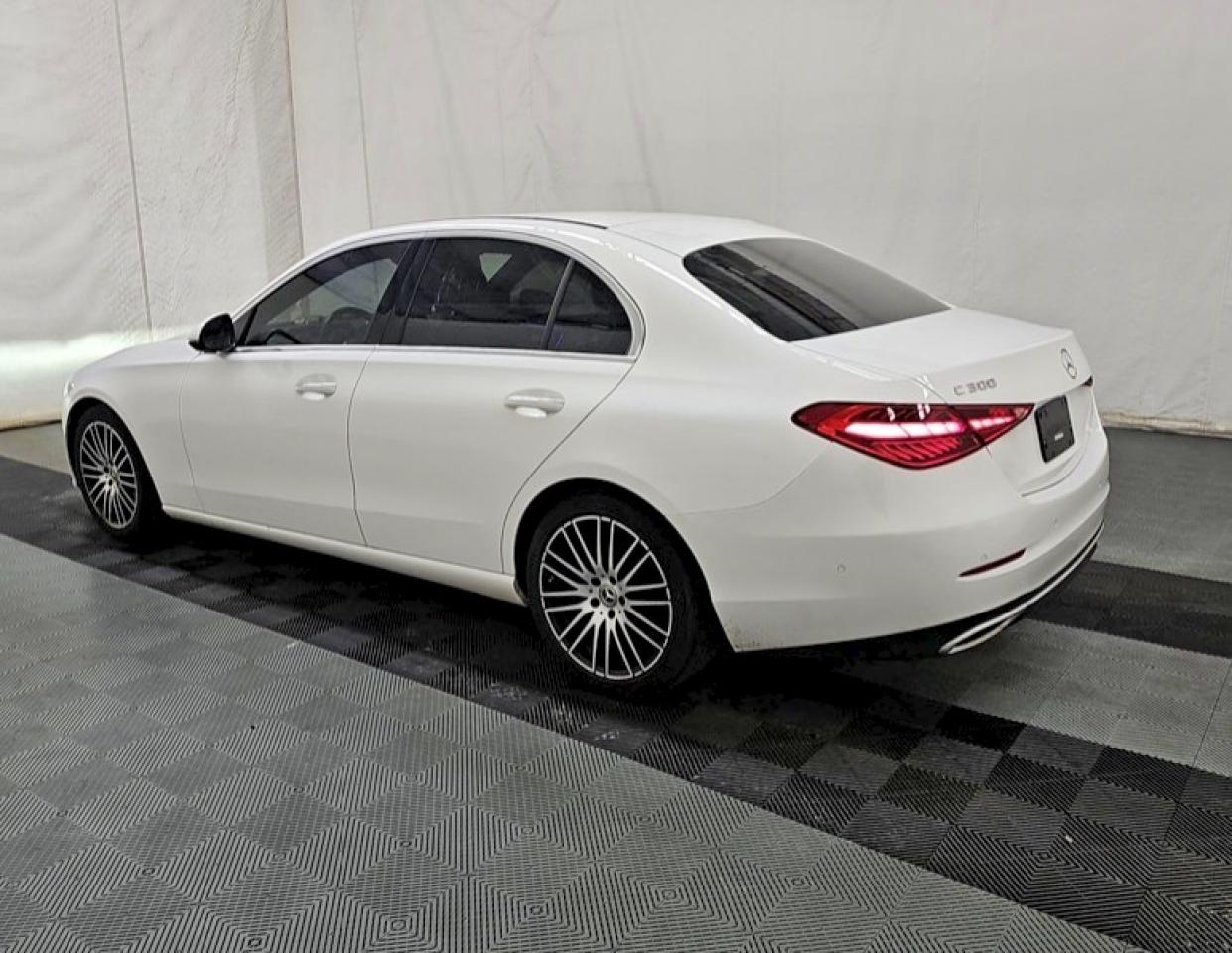 2023 MERCEDES-BENZ C 300 4MATIC — снимка 4