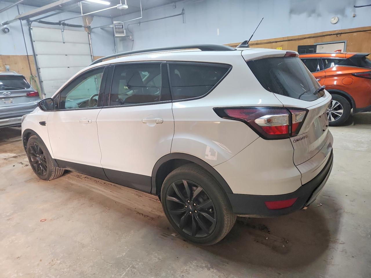 2018 FORD ESCAPE SE — снимка 2