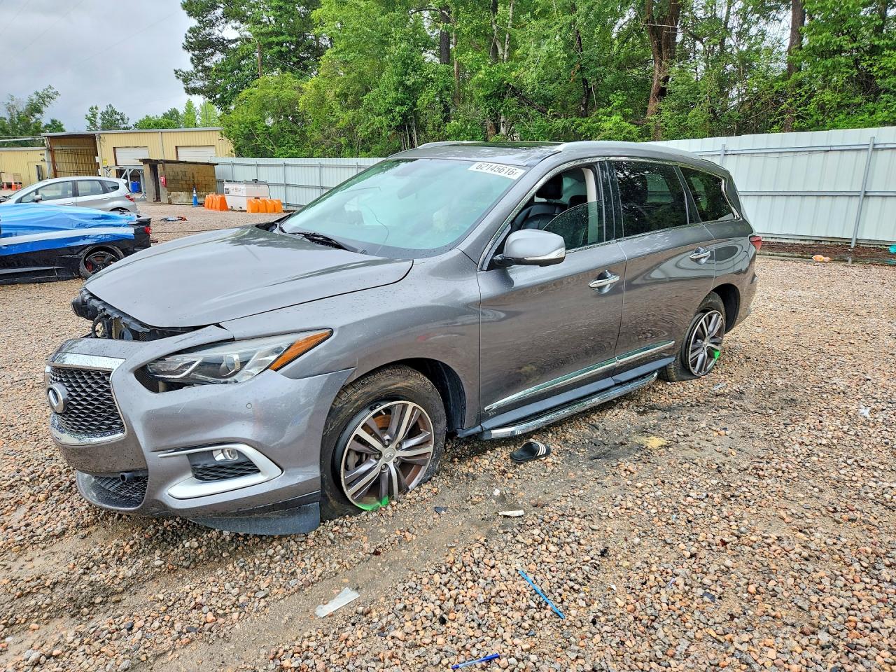2017 INFINITI QX60 BASE