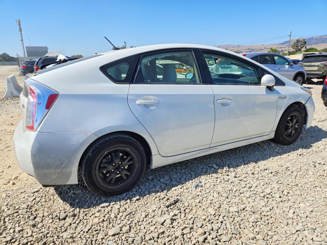 2015 TOYOTA PRIUS TWO — снимка 3
