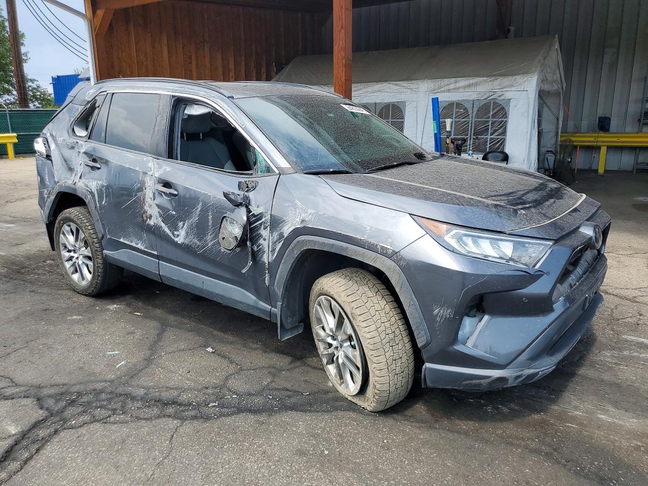 2021 TOYOTA RAV4 XLE PREMIUM — снимка 4