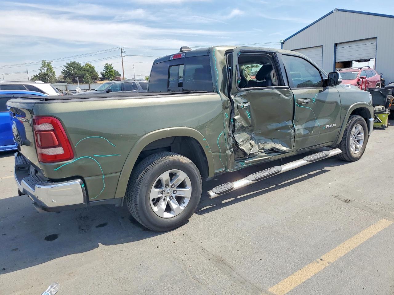 2021 RAM 1500 LARAMIE — снимка 3
