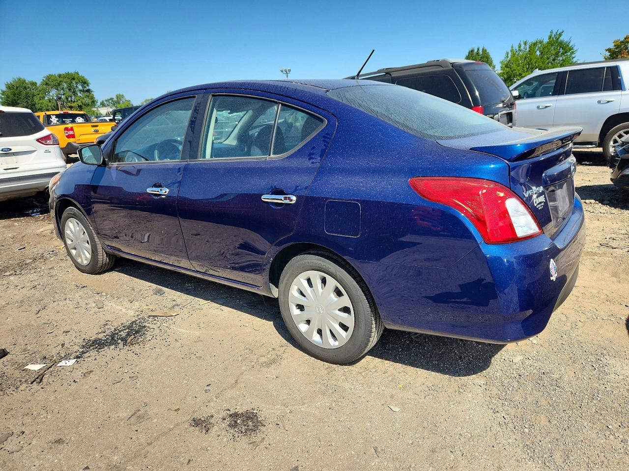 2018 NISSAN VERSA SV — снимка 2