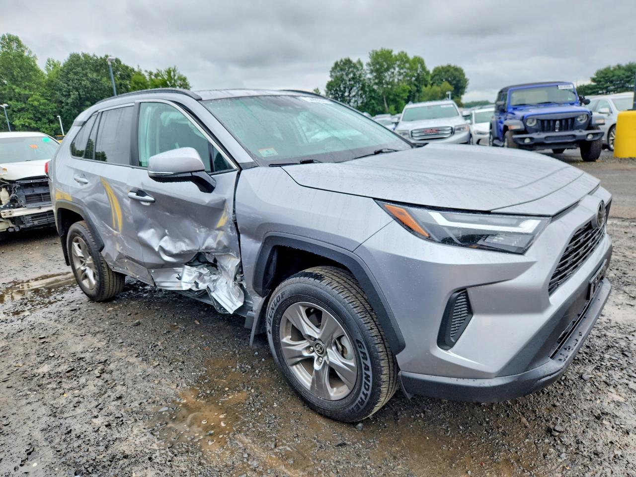 2024 TOYOTA RAV4 XLE — снимка 4