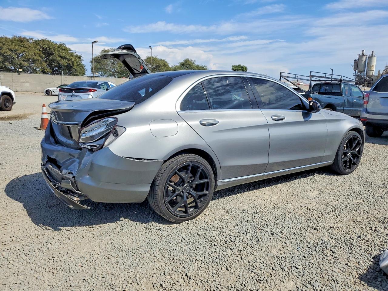 2015 MERCEDES-BENZ C 300 — снимка 3