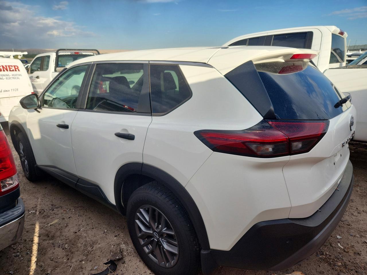 2023 NISSAN ROGUE S — снимка 2