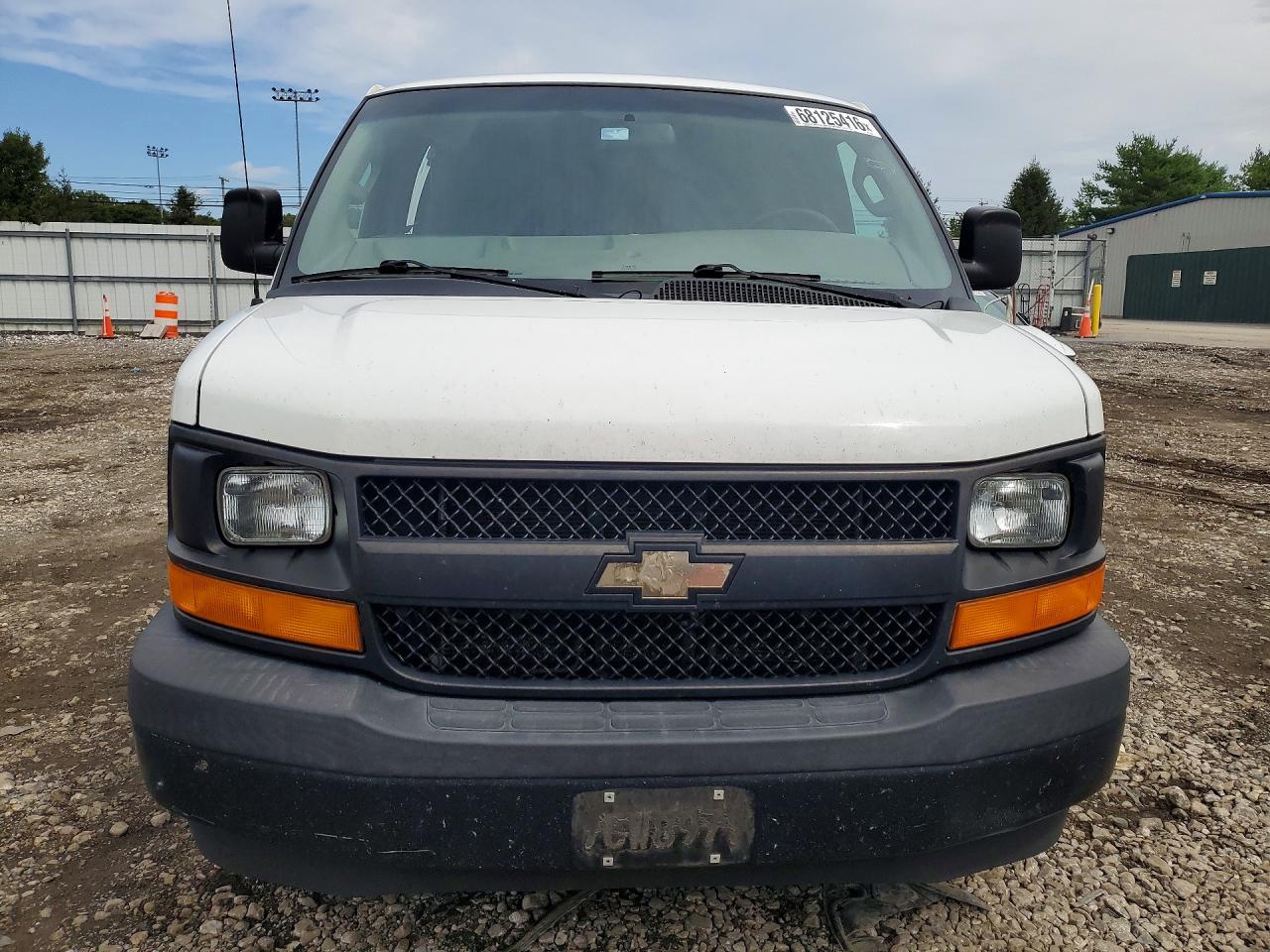 2017 CHEVROLET EXPRESS G3500 — снимка 5
