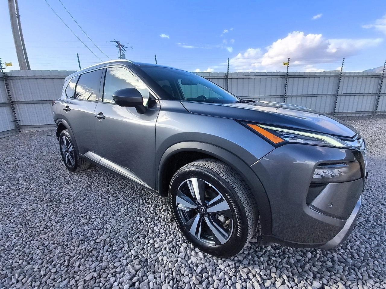 2026 NISSAN ROGUE SL — photo 4