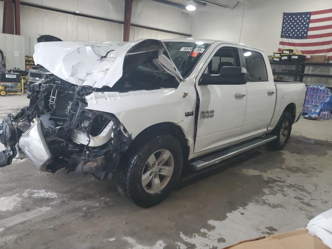 2017 RAM 1500 SLT