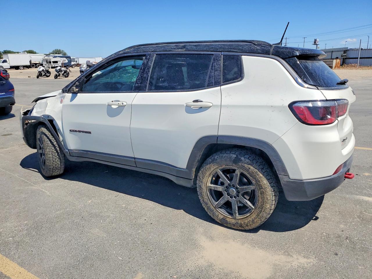 2018 JEEP COMPASS TRAILHAWK — снимка 2