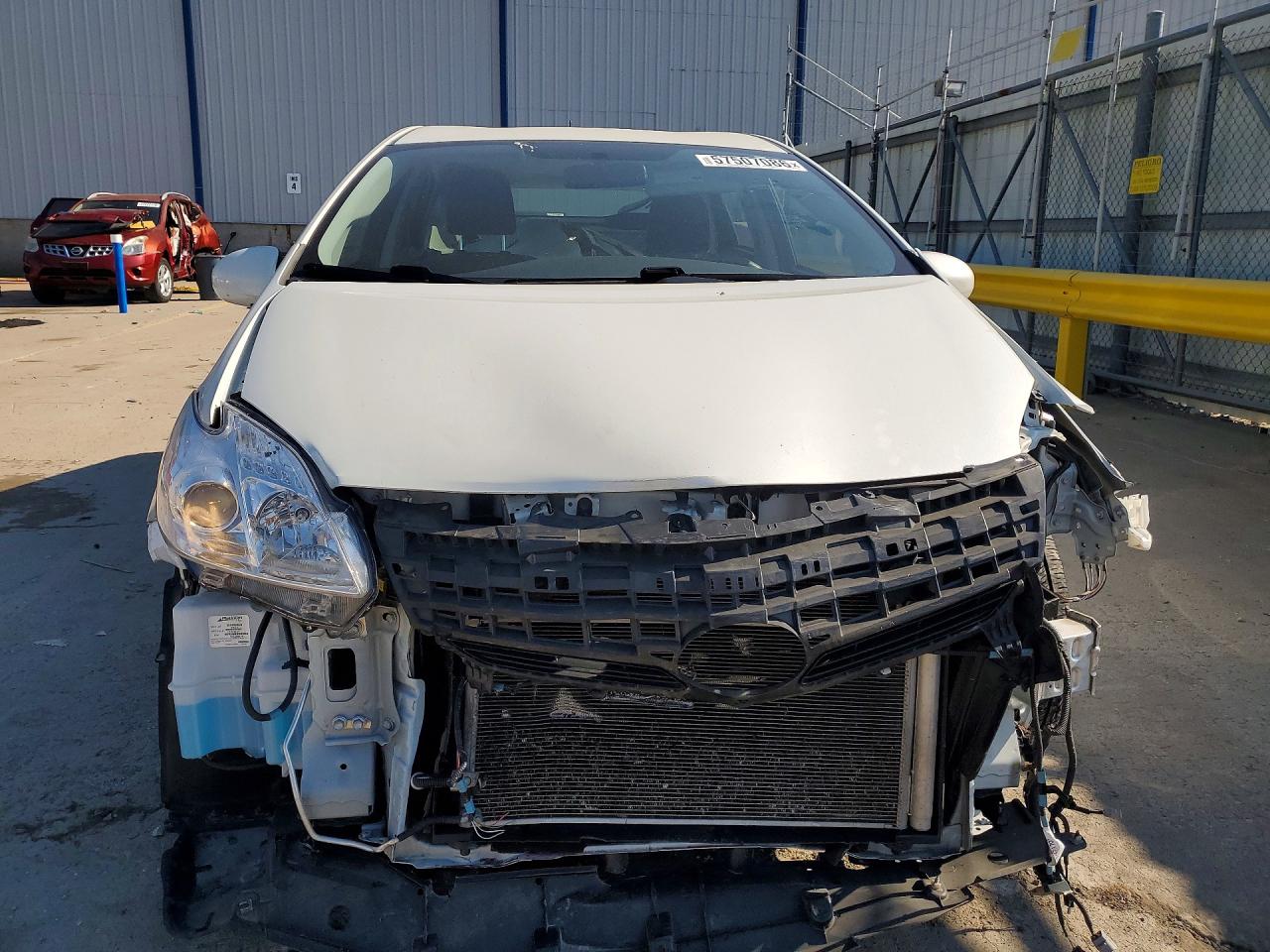 2015 TOYOTA PRIUS THREE — снимка 5