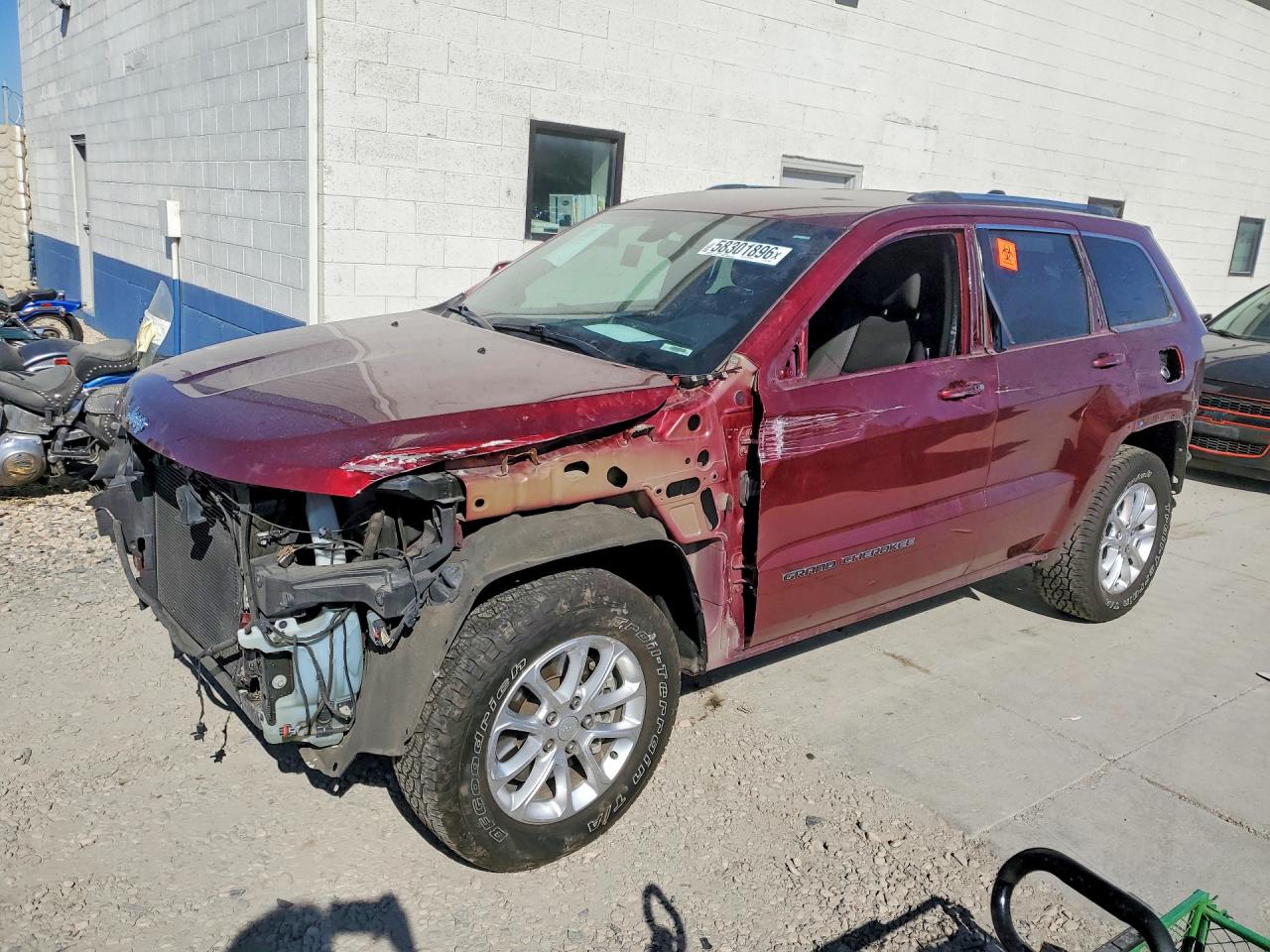 2021 JEEP GRAND CHEROKEE LAREDO