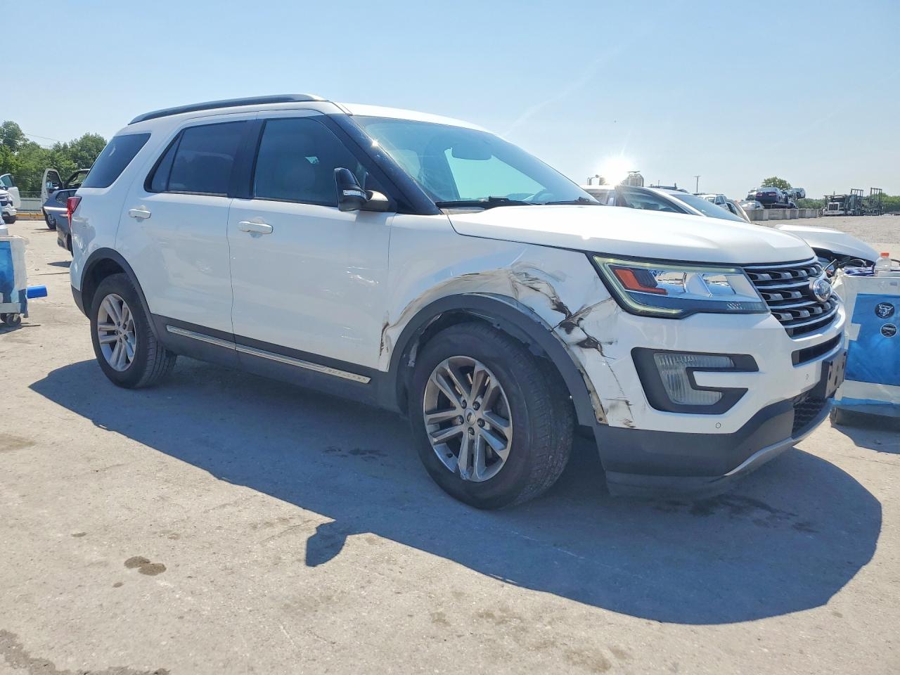 2017 FORD EXPLORER XLT — снимка 4
