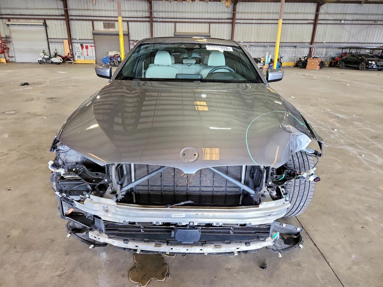 2020 BMW 530 I — снимка 5